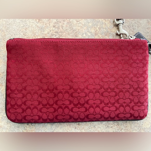 NWT Red and chestnut Coach vintage wristlet/wallet signature - Picture 6 of 8